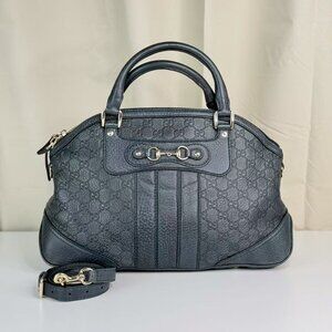 Gucci GG Logo Printed Black Leather Shoulder Bag with Classic Design